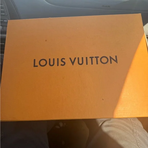 Louis Vuitton Men's Elegant Black Slip-Ons